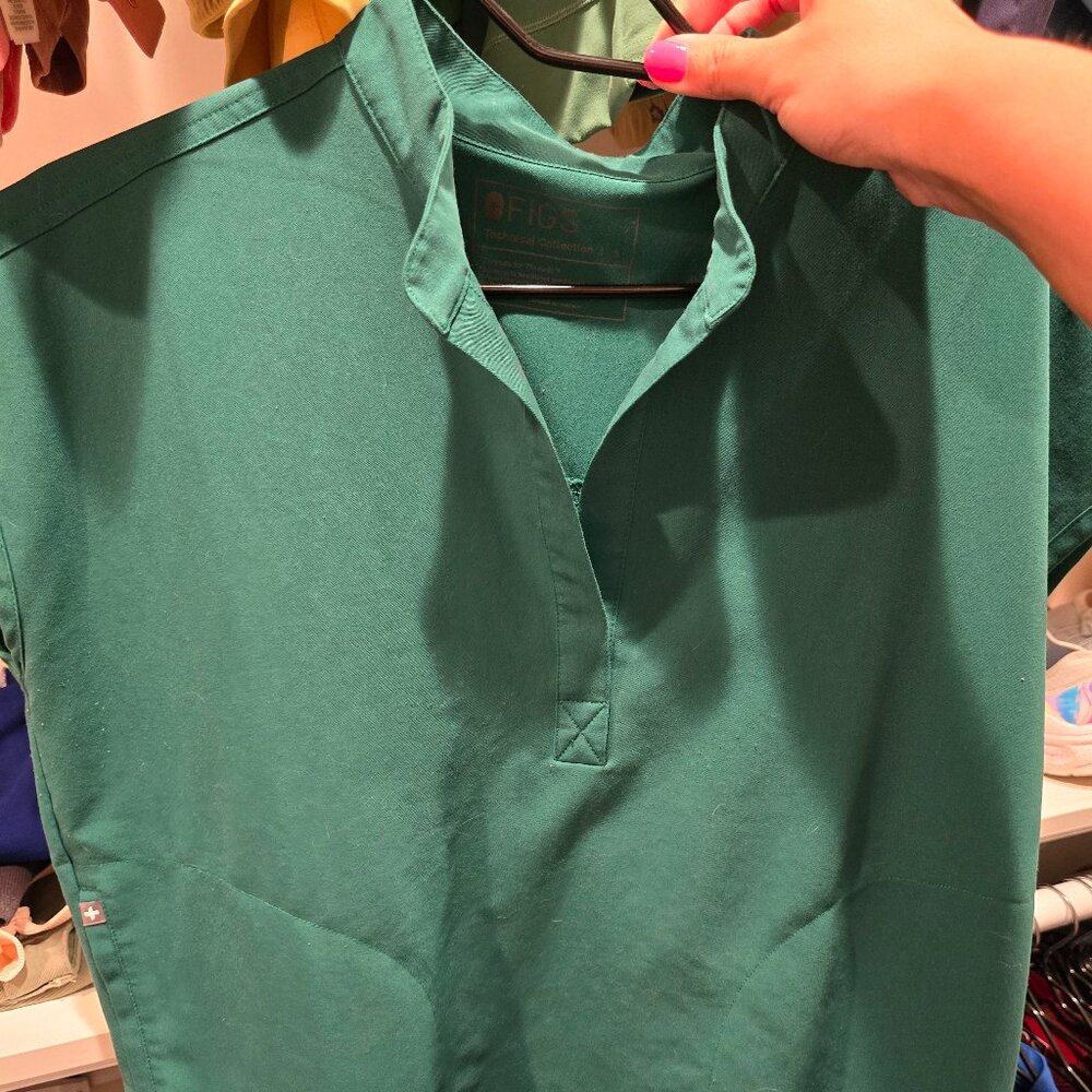 Figs scrubs top